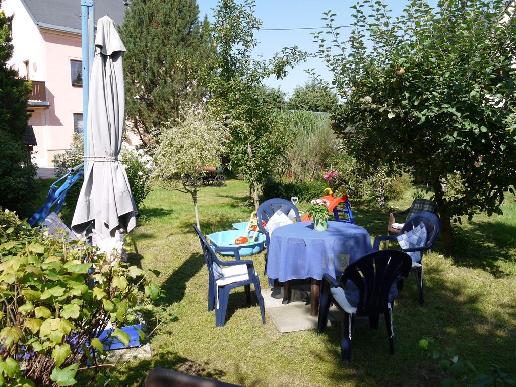 Familien-Ferienwohnung Haustein Konigswalde Buitenkant foto